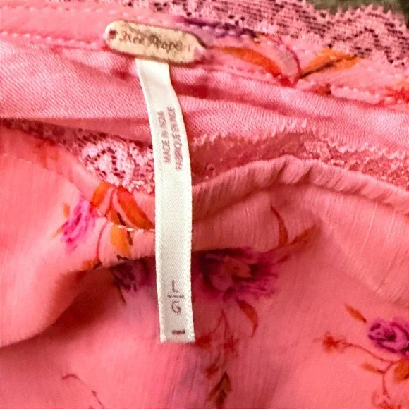 Free People Cottagecore Garden Party Floral Handkerchief Hem Midi Skirt ,Pink ,L - Picture 3 of 9